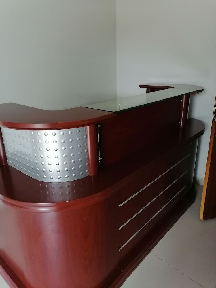 Hotel Rose And Thorn Guesthouse - Adults Only