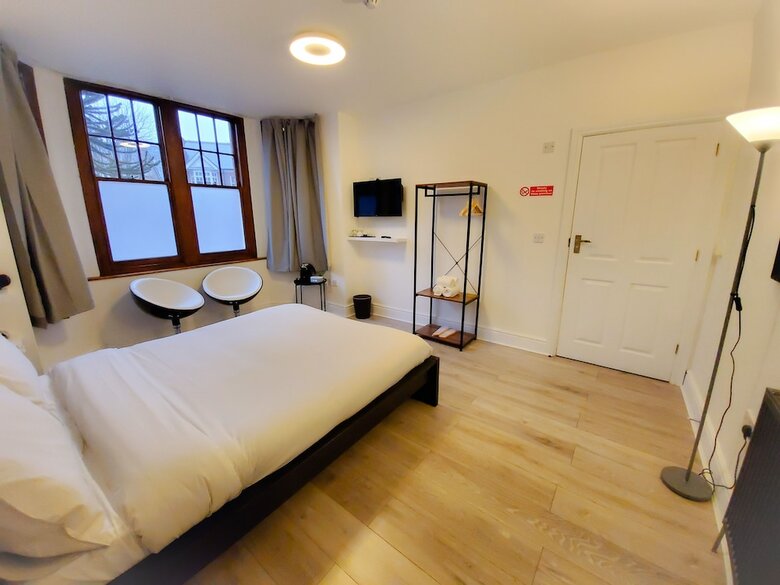 Hotel Sleeplicity London Heathrow