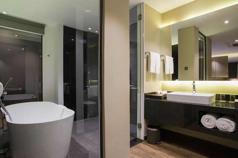 Wm Hotel