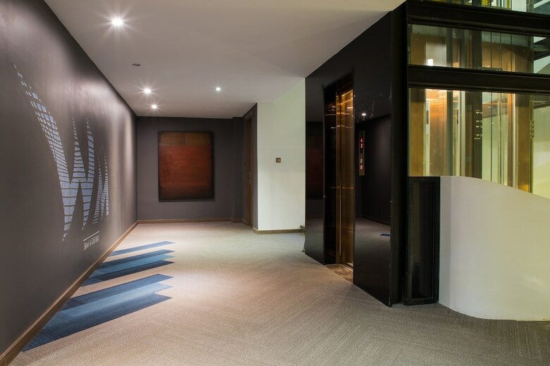 Wm Hotel
