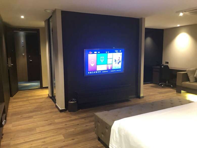 Wm Hotel