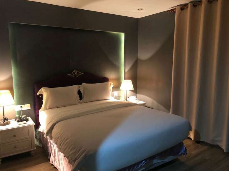 Wm Hotel