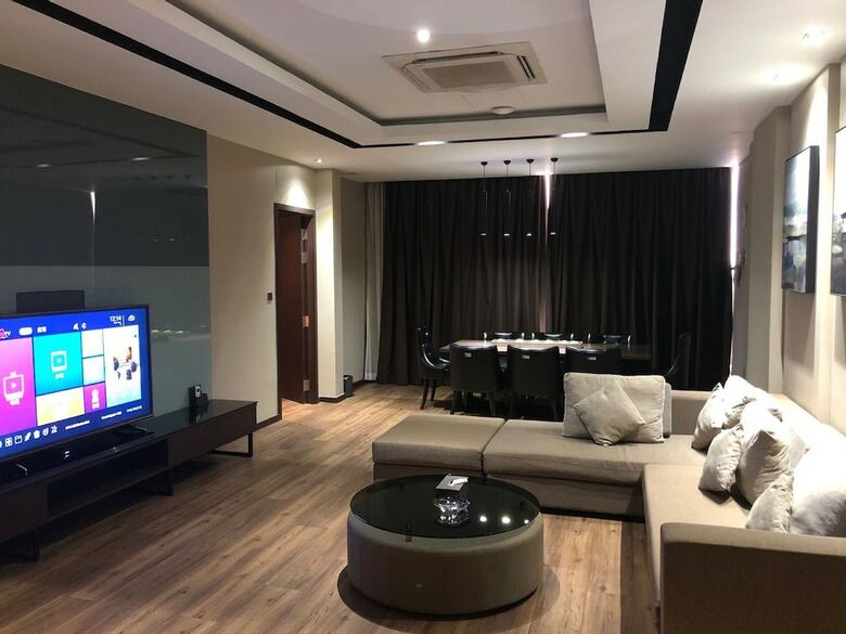 Wm Hotel