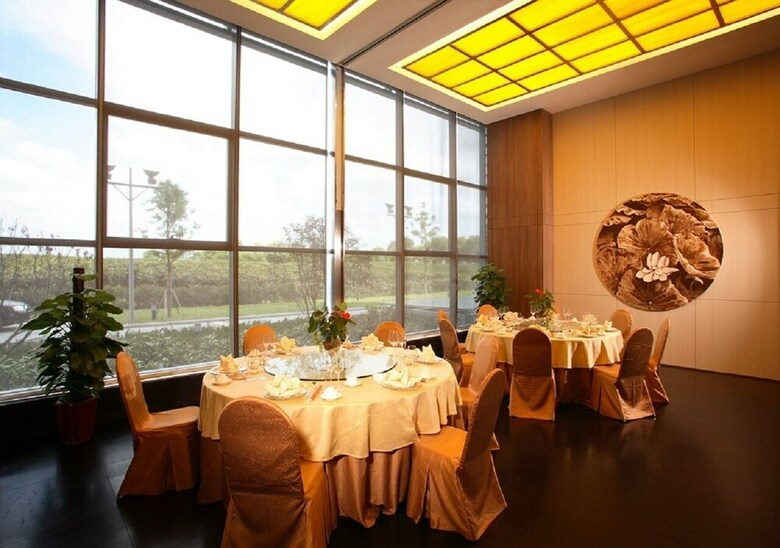 Suzhou Gathering Hotel