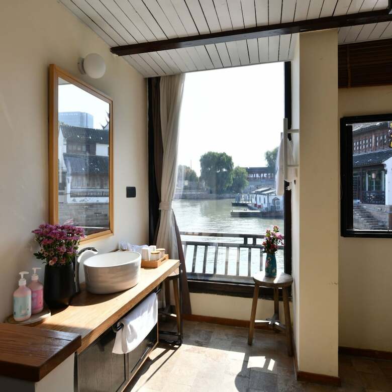 Hotel Suzhou Shantang Inn