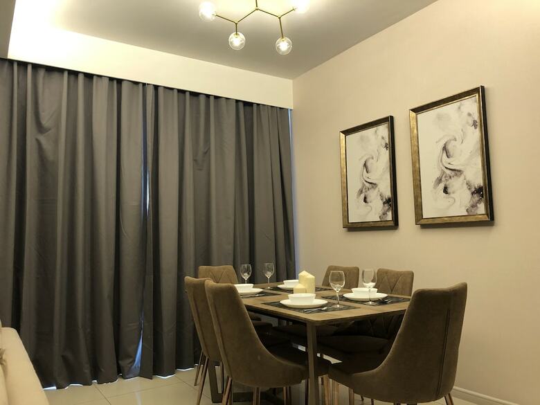 Apartamentos Alia Premier Medini By Subhome