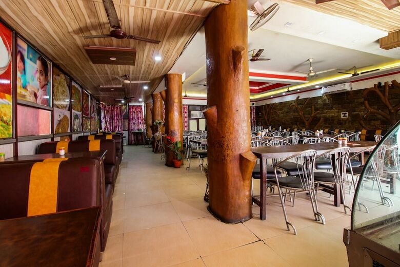 Hotel Basera