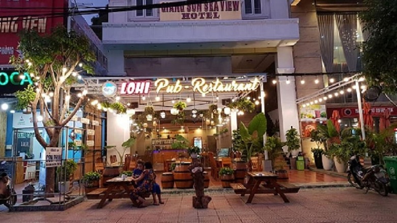 Giang Son Sea View Hotel