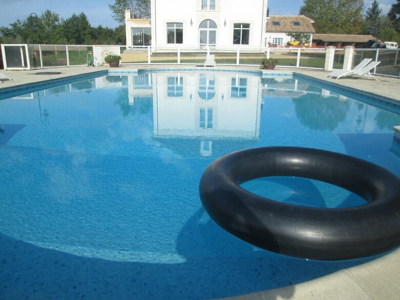 Hotel Domaine Des Cantiques
