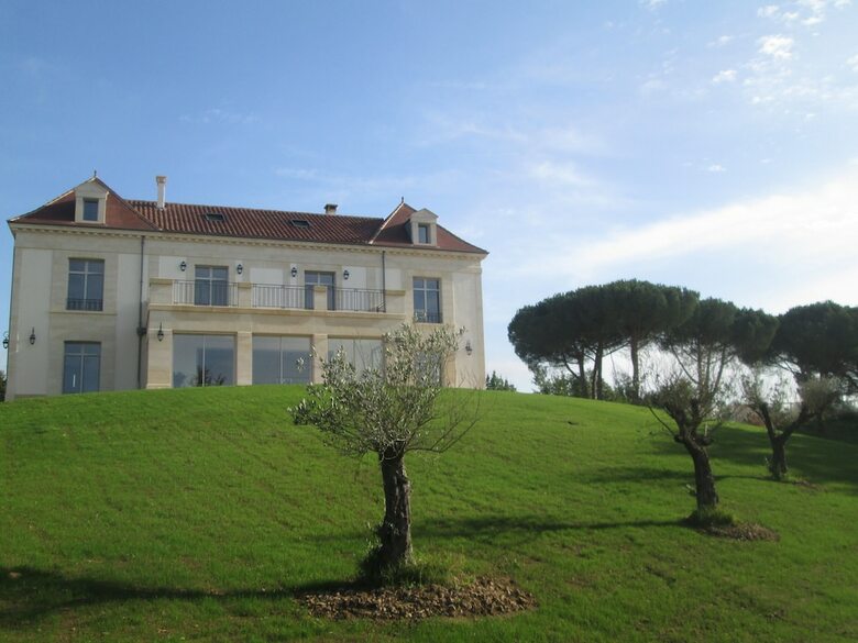 Hotel Domaine Des Cantiques