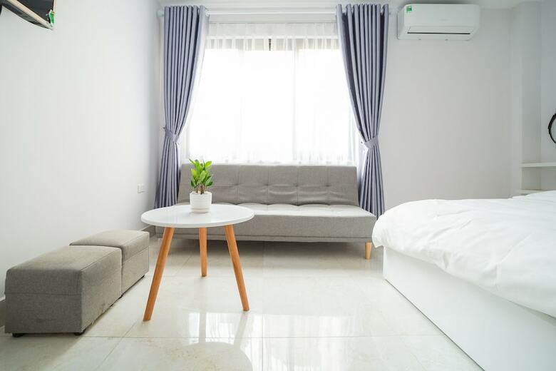 Parkhomes Service Apartment