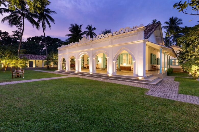 Apartamento Kathaluwa Mahawalawwa