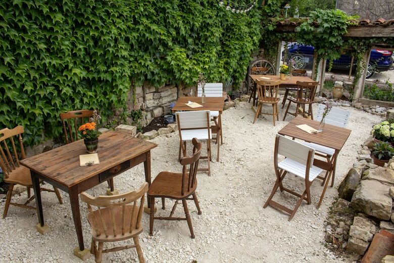 Hotel Le Voil� - Bistrot & Chambres D'h�tes