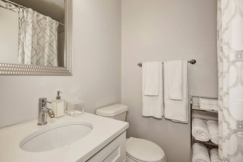 Apartamento Luxury Denver Apts 8 Bds 4 Bas Great Location!