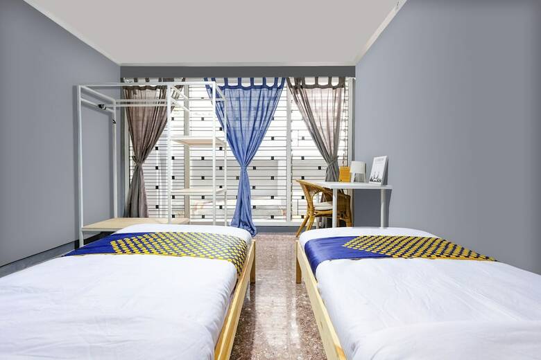 Hotel Spot On 2281 Omajo