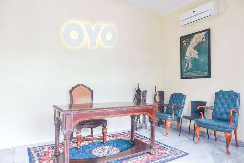 Hotel Oyo 2196 Ss Homes