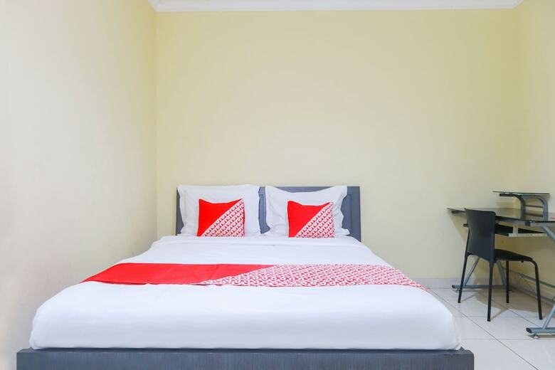 Hotel Oyo 2196 Ss Homes
