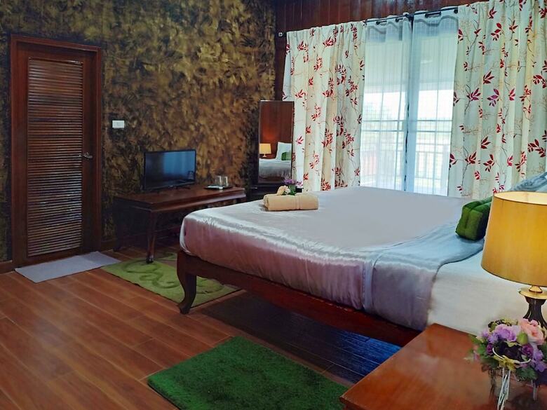 Hotel Baanbua Nonlen