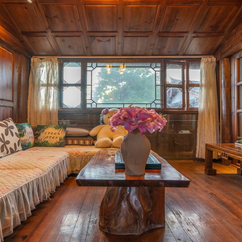 Floral Hotel Yu Jia Lijiang