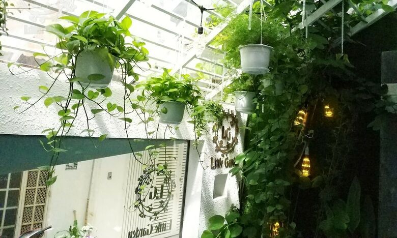 Hostal Little Garden Hostel