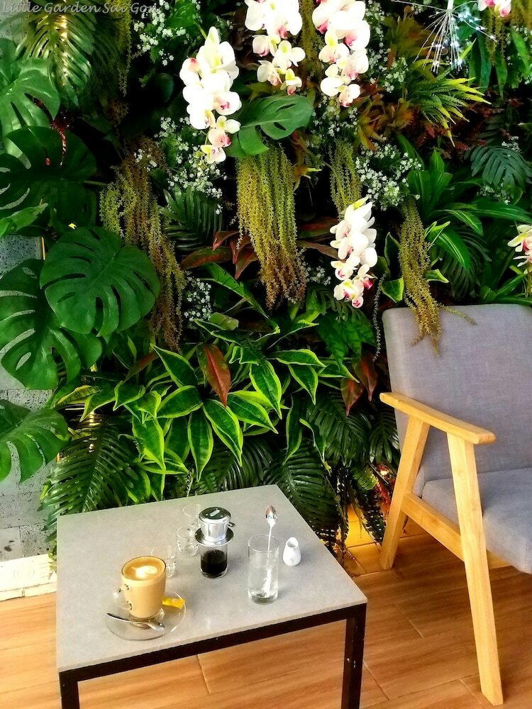 Hostal Little Garden Hostel