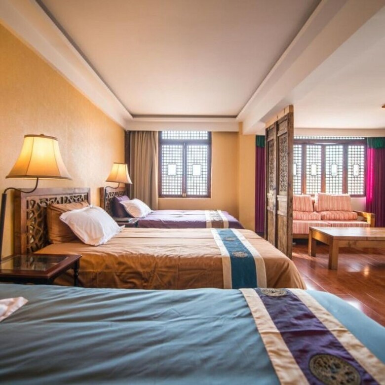 Floral Hotel Limaroonthai Shuhe