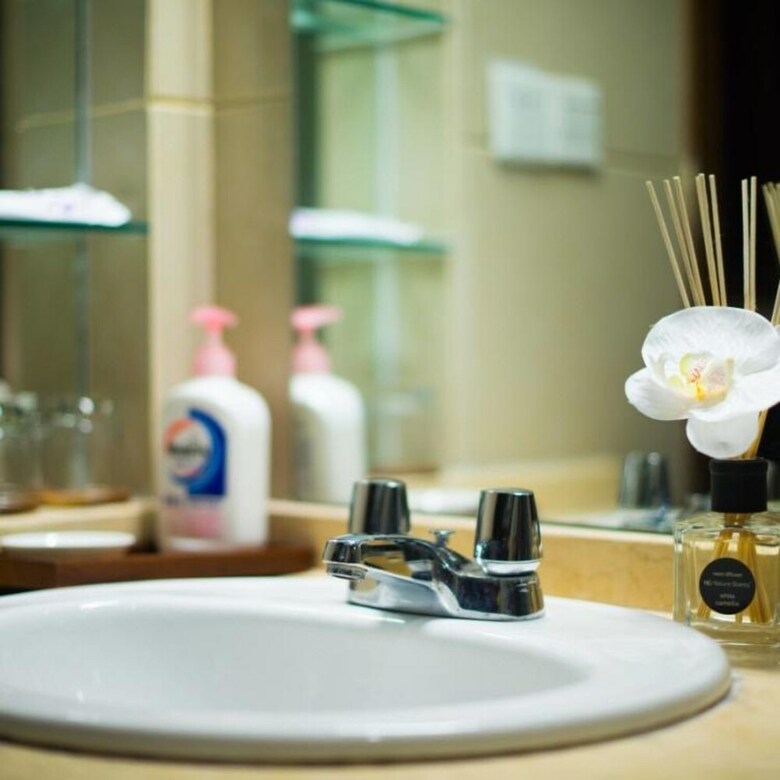 Floral Hotel Limaroonthai Shuhe