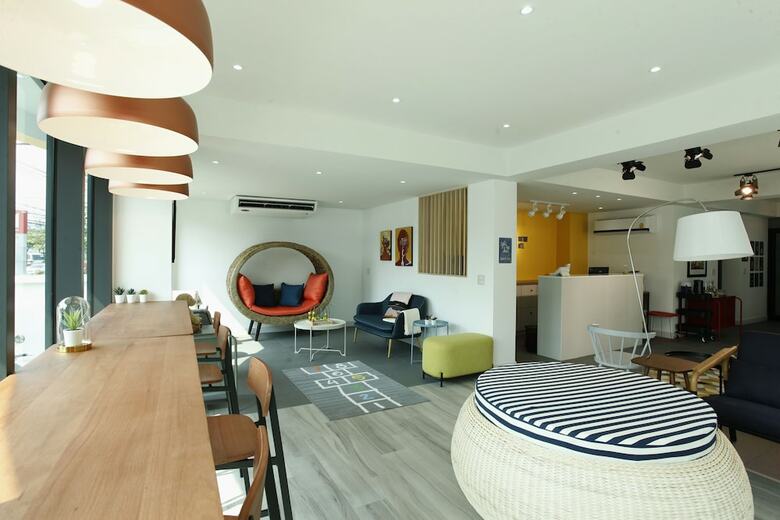Port Canary Hotel