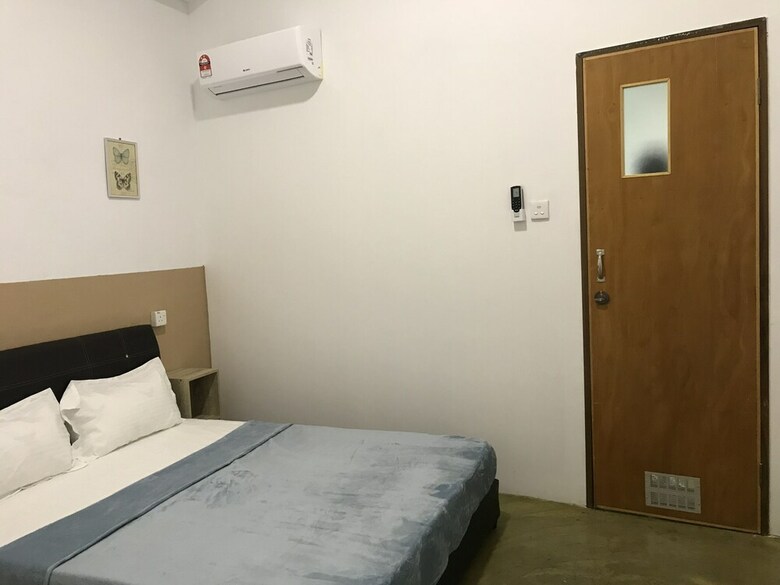 Hotel Spot On 89805 The Traveler Home