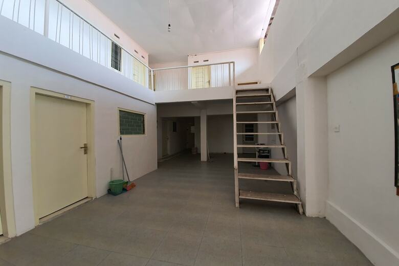 Hostal Oyo 2198 Fatima Guest House Syariah