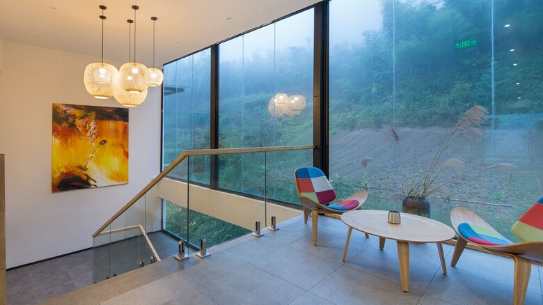 Floral Lux Hotel Zhi She Zi Li