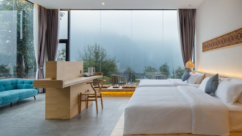 Floral Lux Hotel Zhi She Zi Li