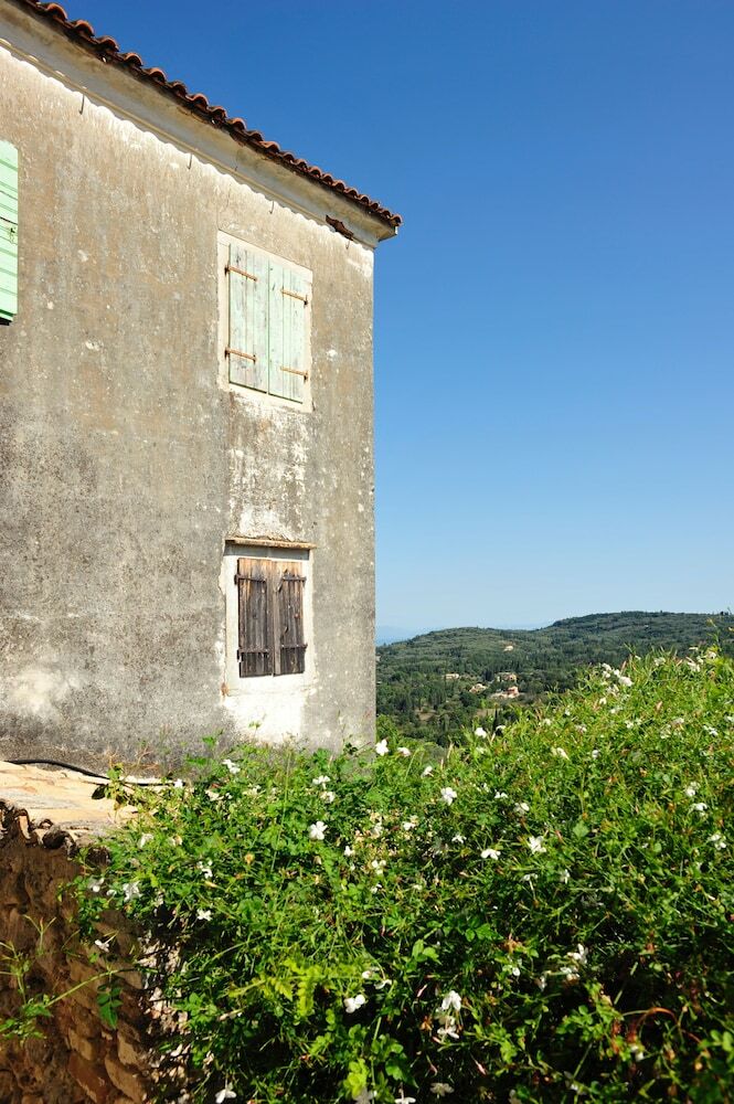 Korakiana Cottage