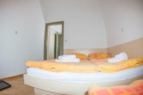 Apartment House Berghi I
