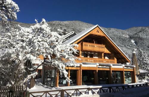 Hostal Pension Lipa