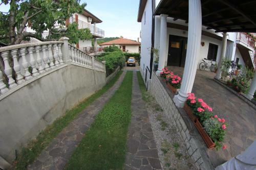 Apartments Butinar Pri Kapitanu