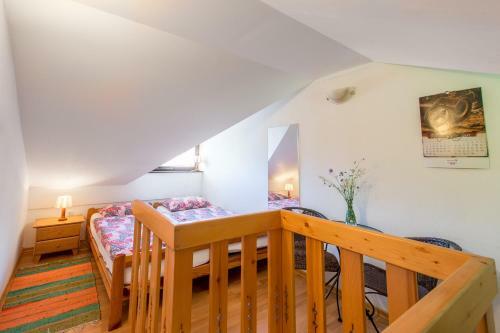 Apartments Jaka