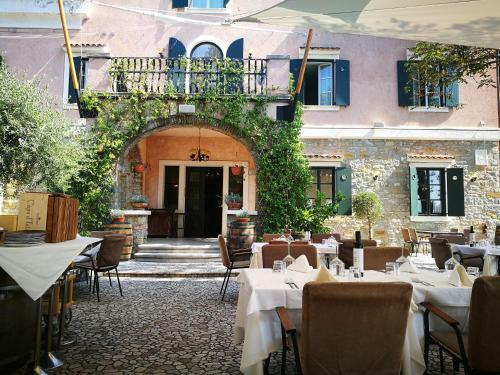 Hostal Villa Andor