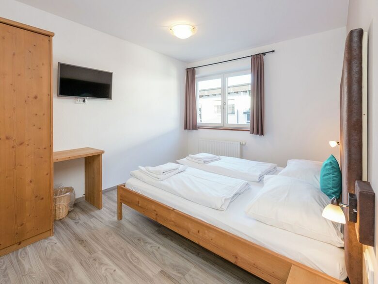 Spacious Apartment In Kaprun With A Private Sauna
