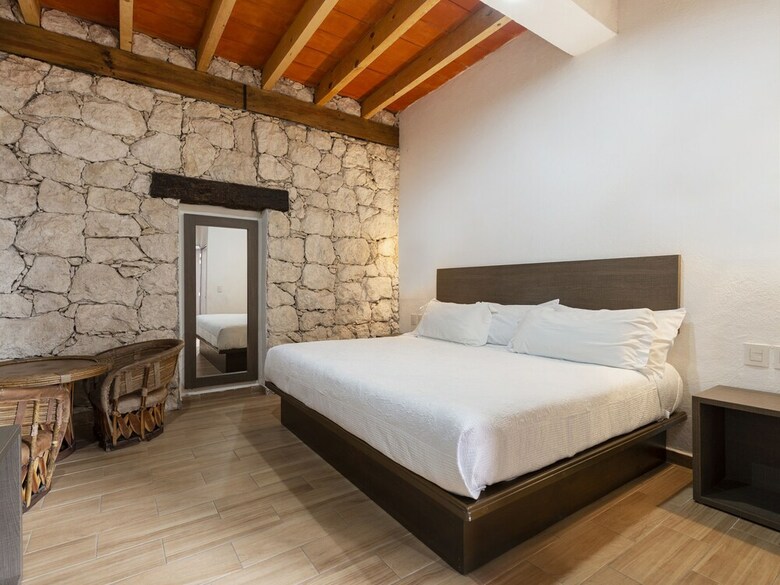 Hotel Cava Piedra