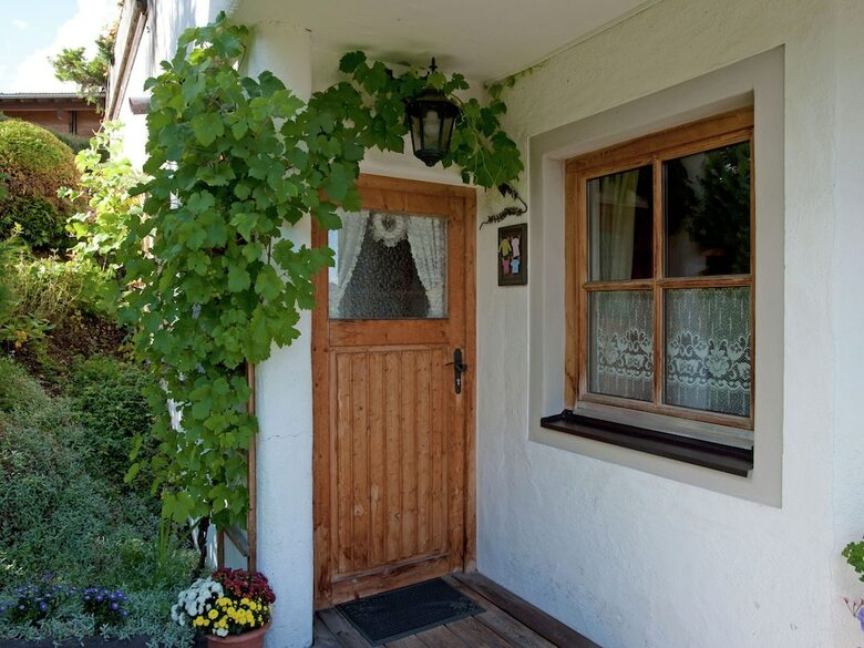 Cozy Pet-friendly Apartment In Leogang