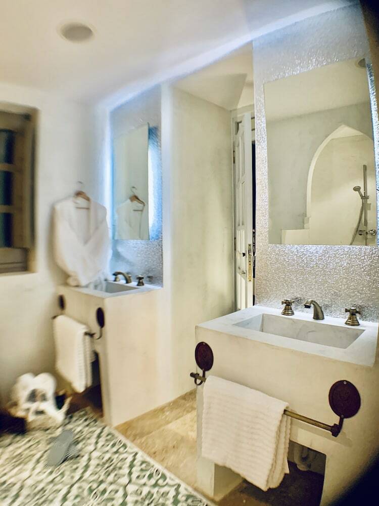 The Pearl - Luxury Bed And Breakfast