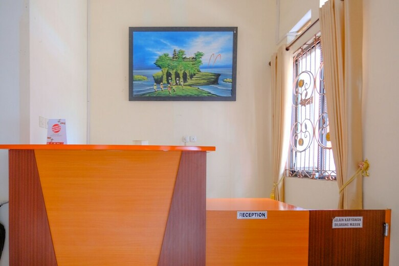 Hotel Oyo 2317 Griya Putri Syariah