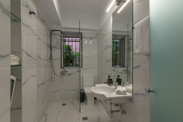 Hotel Art Pantheon Suites In Plaka