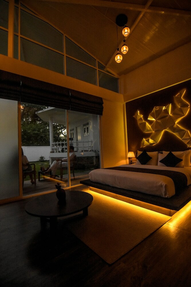 Bed & Breakfast Mawella Beach Resort