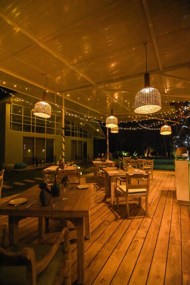Bed & Breakfast Mawella Beach Resort