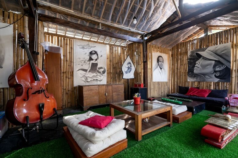 Hostal Oyo 2393 Omahe Nawung