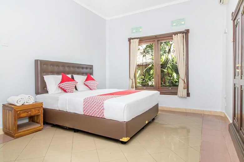 Hotel Oyo 2404 Arca Guest House