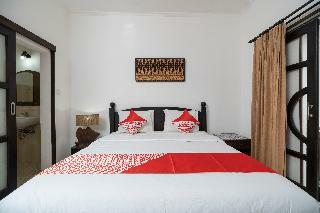 Hostal Oyo 2417 Panen House