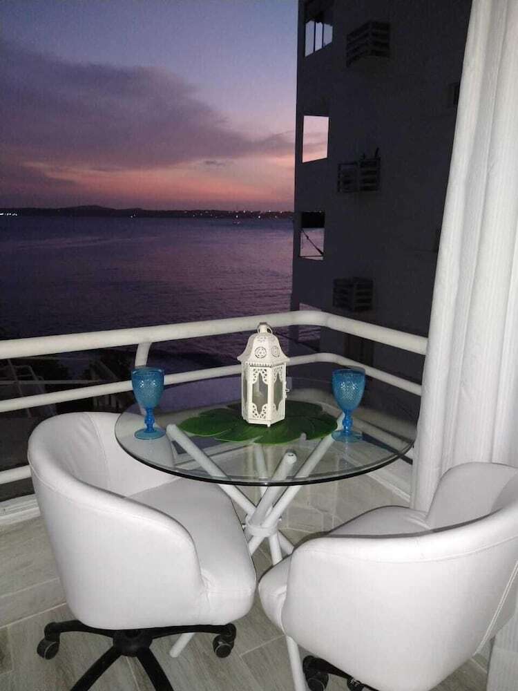 Apartamento Oceanfront Salida A La Playa